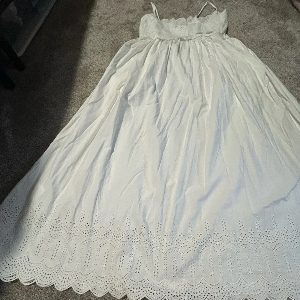 Posse the label Maisie Embroidered Cotton Maxi Dress in white! - Picture 9 of 9
